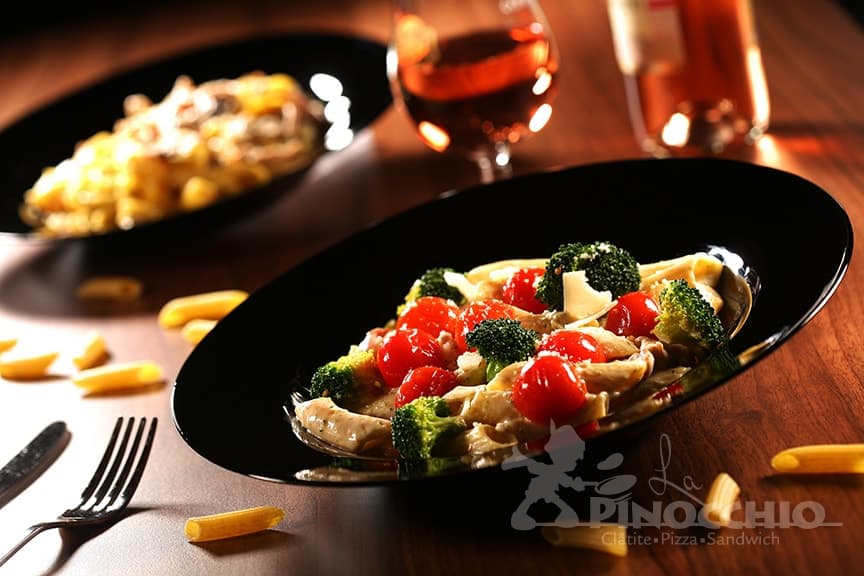 Paste Pui cu Broccoli